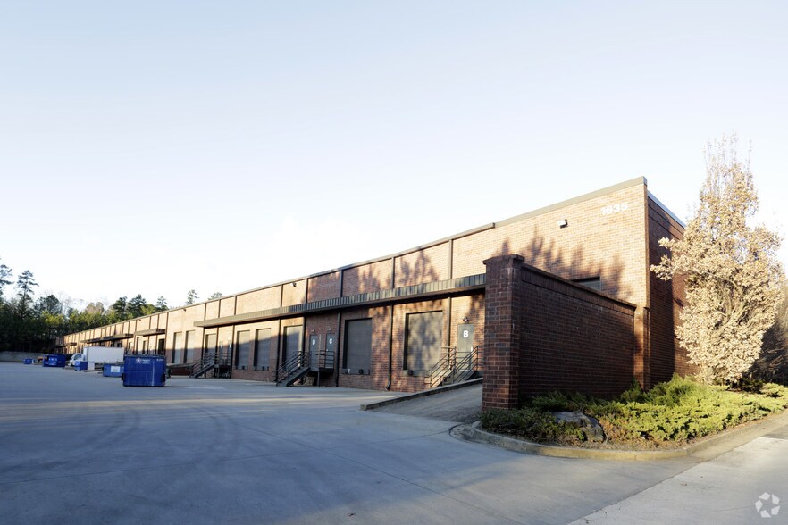 More Photos Of 1635 Lakes Pky, Lawrenceville Distribution For Lease