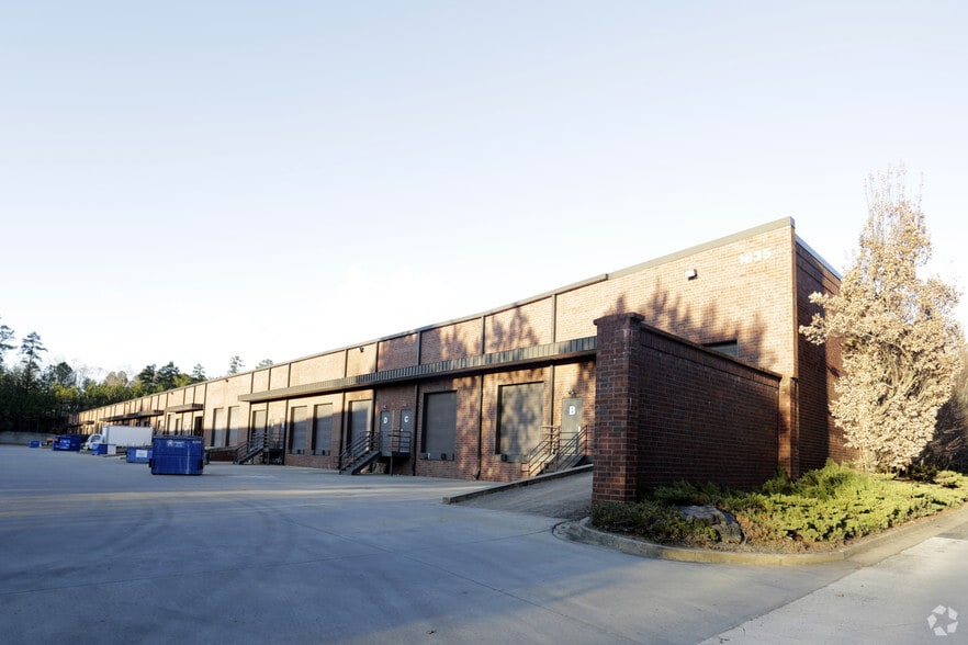 More Photos Of 1635 Lakes Pky, Lawrenceville Distribution For Lease
