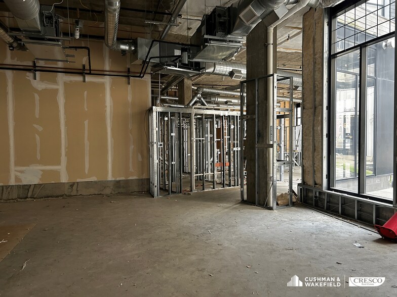 More Photos Of 2875 Detroit Ave, Cleveland Storefront Retail Residential For Lease