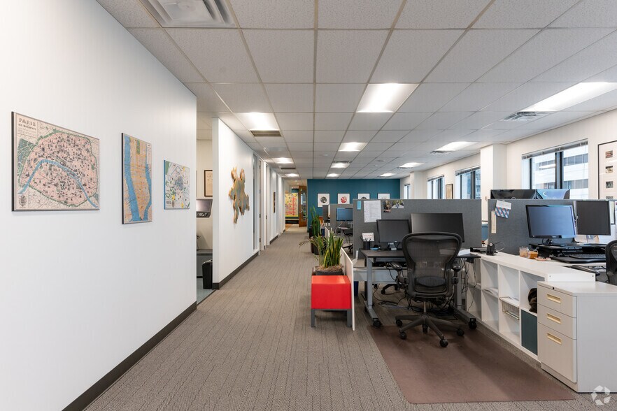 More Photos Of 2200 6th Ave, Seattle Office For Lease