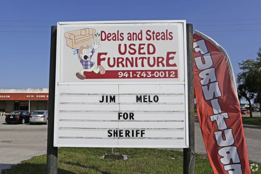 More Photos Of 3890 Tamiami Trl, Port Charlotte General Retail For Sale