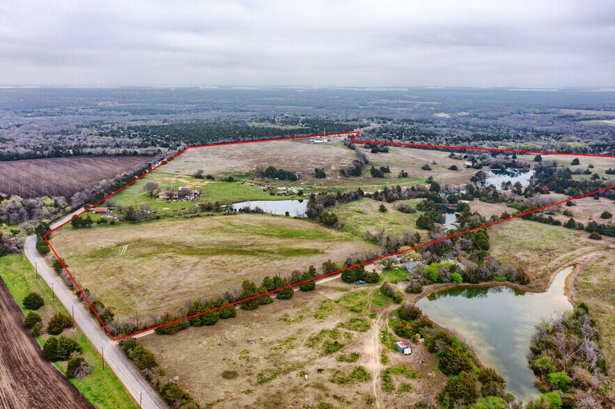 More Photos Of 1414 S Bluegrove Rd, Lancaster Land For Sale