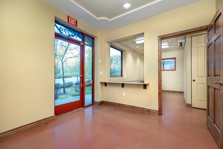 More Photos Of 12257-12295 Loma Rica Dr, Grass Valley Warehouse For Sale