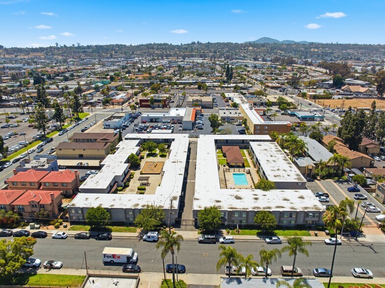 Primary Photo Of 444 Graves Ave, El Cajon Apartments For Sale