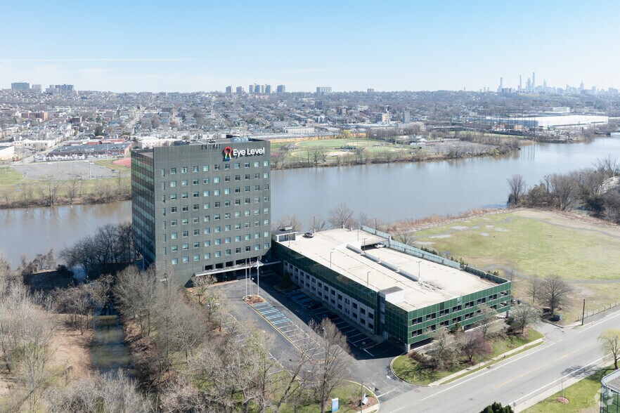 More Photos Of 105 Challenger Rd, Ridgefield Park Business Park For Lease