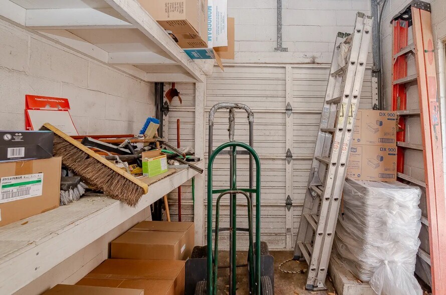 More Photos Of 4201 N Navarro St, Victoria Fast Food For Sale