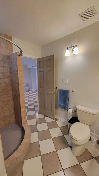 More Photos Of 120 Record St, Frederick Office For Lease