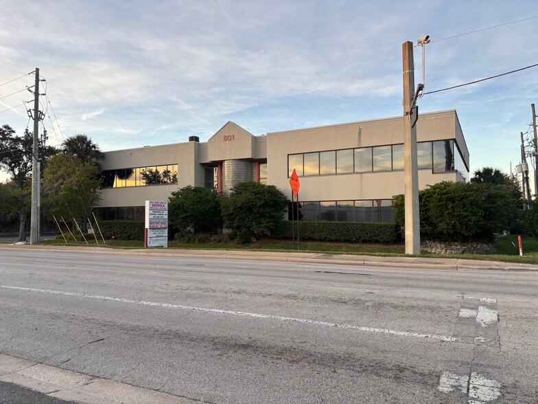 More Photos Of 801 W Oak St, Kissimmee Medical For Lease
