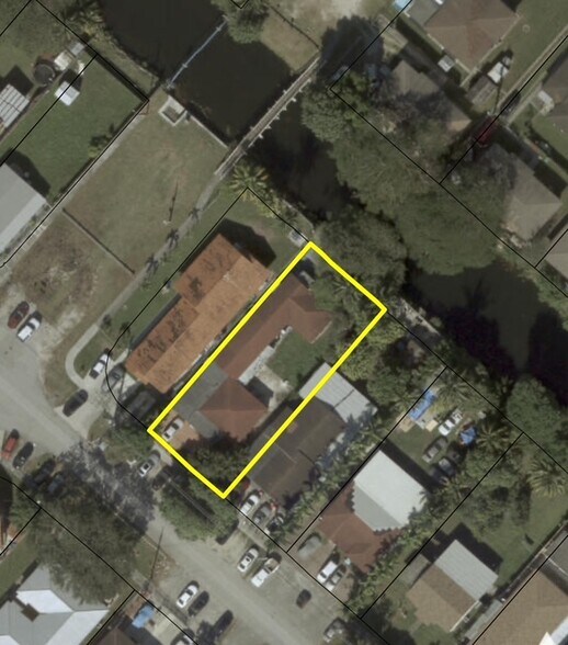 Primary Photo Of 77 Northwest Blvd, Miami Multifamily For Sale