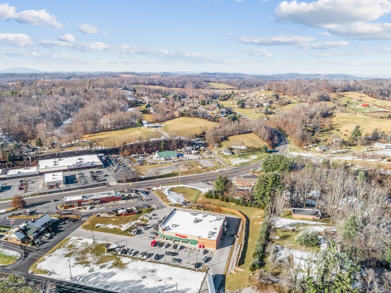 More Photos Of 531 E Jackson Blvd, Jonesborough Drugstore For Sale