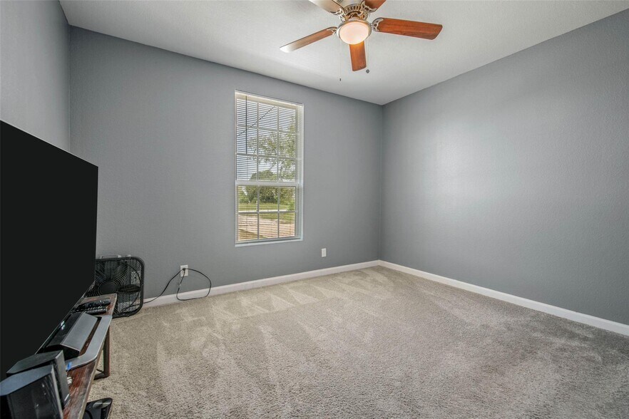 More Photos Of 3876 Hummingbird, Bedias Land For Sale