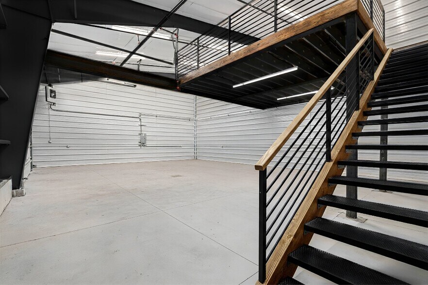 More Photos Of 7542 S Potomac St, Centennial Flex For Sale