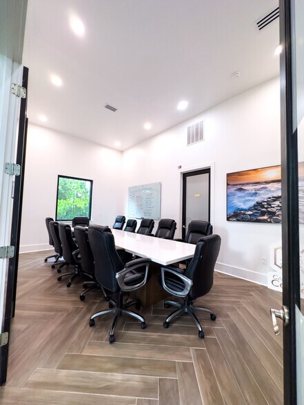 More Photos Of 12272 US Highway 98 W, Miramar Beach Office For Sale