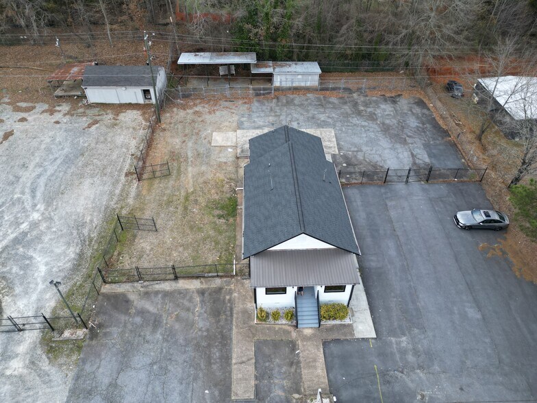 More Photos Of 2719 Huff Dr, Lawrenceville Office For Lease