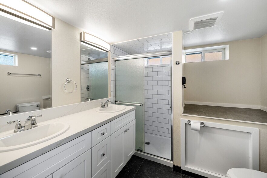 More Photos Of 263 Cheney St, Reno Multifamily For Sale