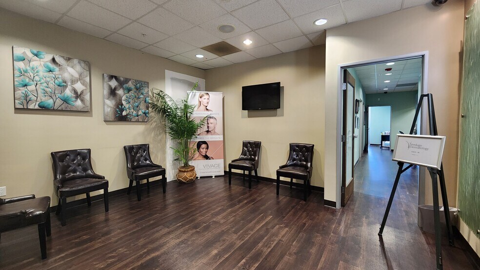 More Photos Of 3600 N Verdugo Rd, Glendale Office For Lease