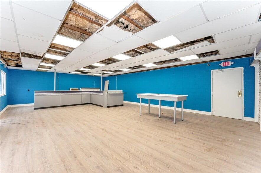 More Photos Of 334 Burhans Blvd, Hagerstown Freestanding For Sale