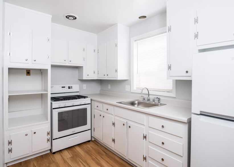 More Photos Of 707 Nottingham Rd, Baltimore Apartments For Sale