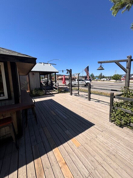 More Photos Of 20 N Main St, Victor Flex For Lease