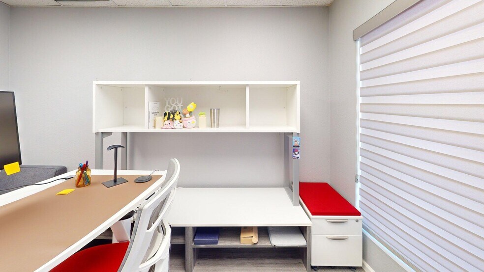 More Photos Of 434-436 W Foothill Blvd, Monrovia Office For Lease