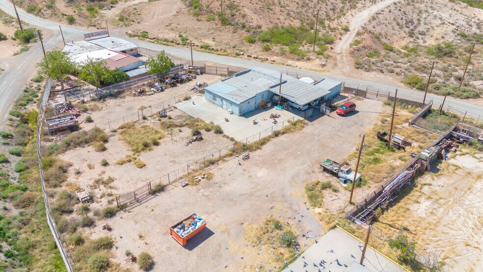 More Photos Of 3450 McNutt Rd, El Paso Convenience Store For Sale