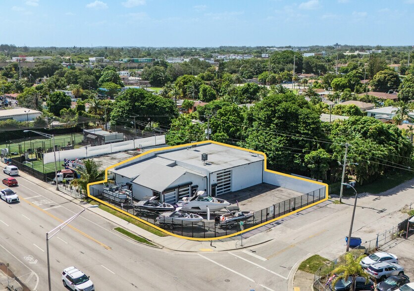 More Photos Of 401 NW 79th St, Miami Flex For Sale