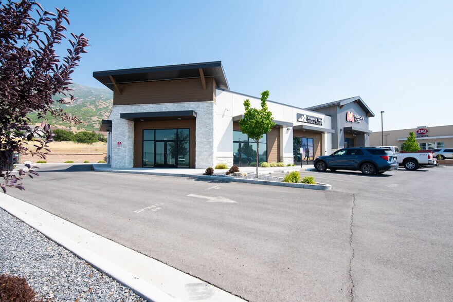 Primary Photo Of 82-94 Highland Dr, Santaquin Storefront Retail Office For Lease