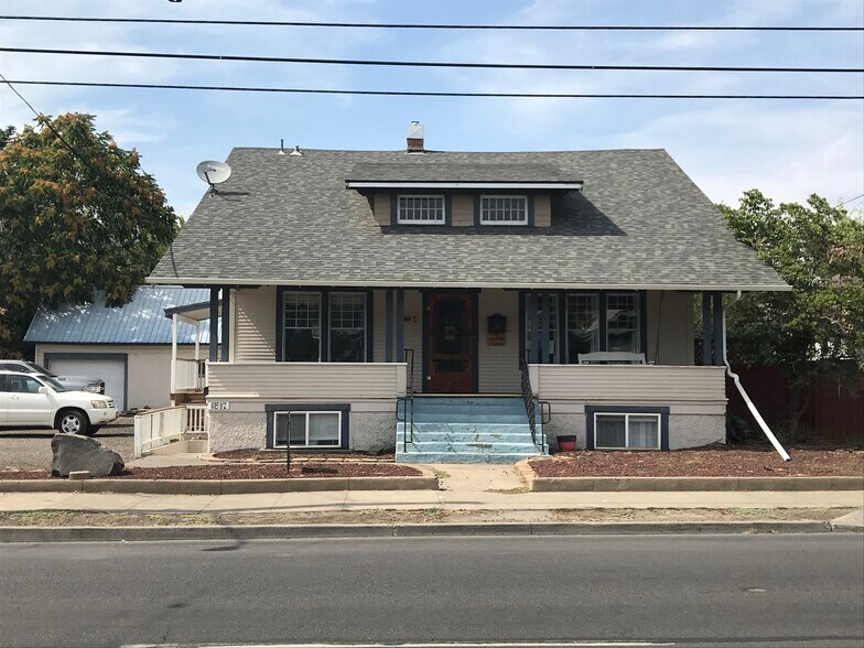 Primary Photo Of 615 SW Court Ave, Pendleton Office Residential For Sale