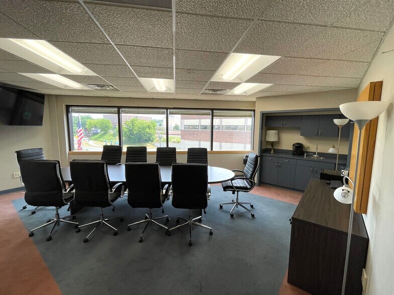 More Photos Of , Schenectady Office For Sale