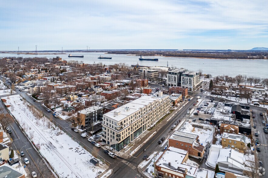 More Photos Of 37 Av Broadway, Montréal Apartments For Lease