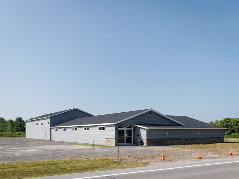 More Photos Of 17612 State Route 3, Watertown Showroom For Sale