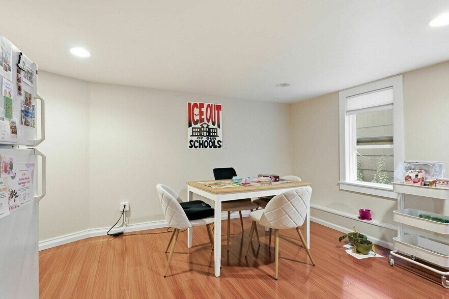 More Photos Of 8 Yosemite Ave, Oakland Apartments For Sale