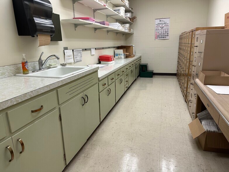 More Photos Of 240 Browns Ln, Coshocton Industrial For Sale