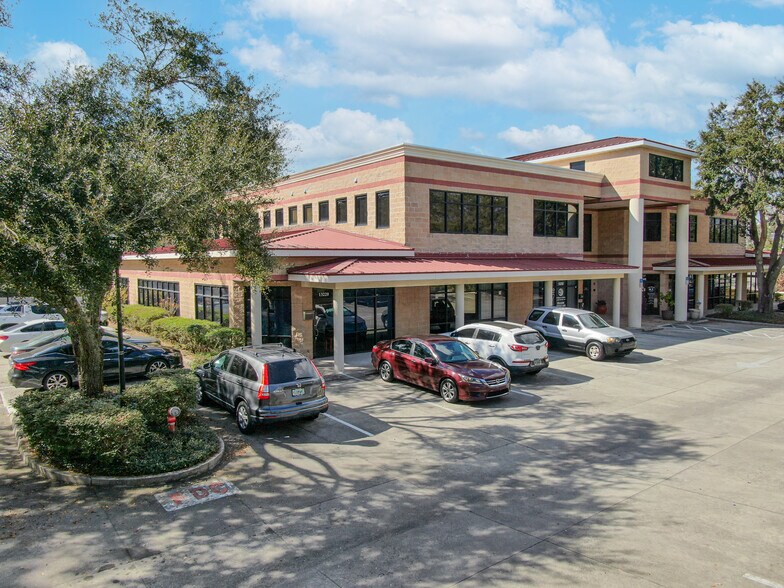 More Photos Of 13220-13280 N 56th St, Temple Terrace Medical For Sale