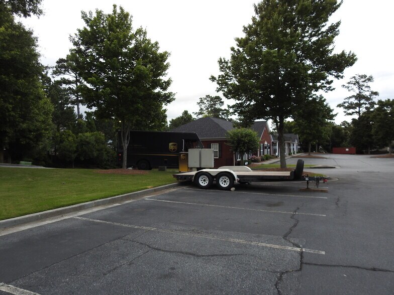 More Photos Of 1050 Shiloh Rd NW, Kennesaw Office For Lease