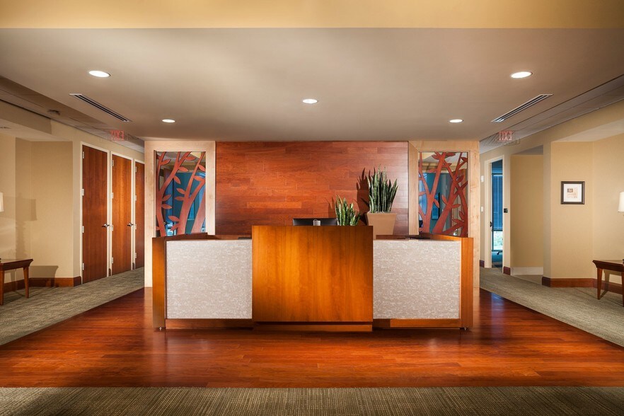 More Photos Of 1550 W McEwen Dr, Franklin Office Residential For Lease