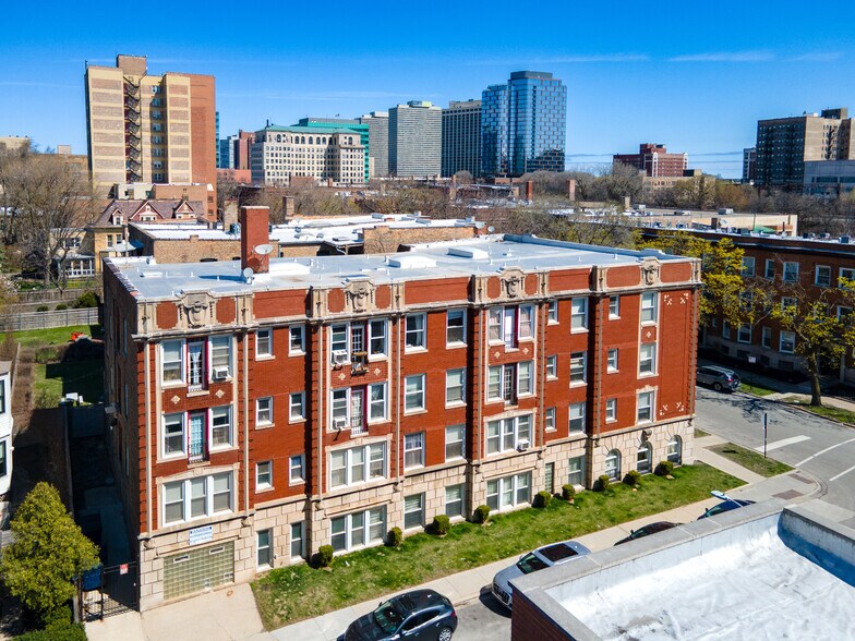 More Photos Of , Chicago Multifamily For Sale