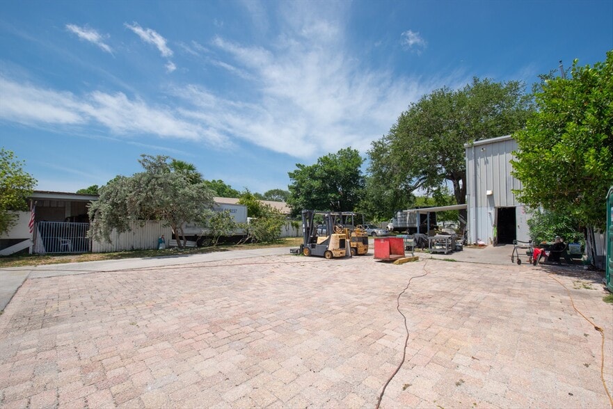 More Photos Of 1763 9th Ave N, Saint Petersburg Land For Sale