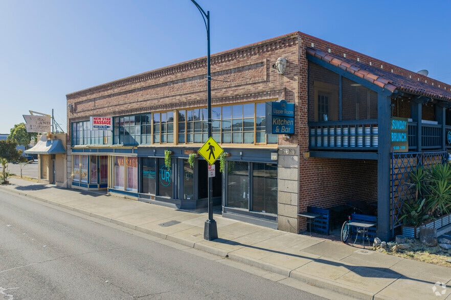 More Photos Of 130 W 11th St, Tracy General Retail For Lease