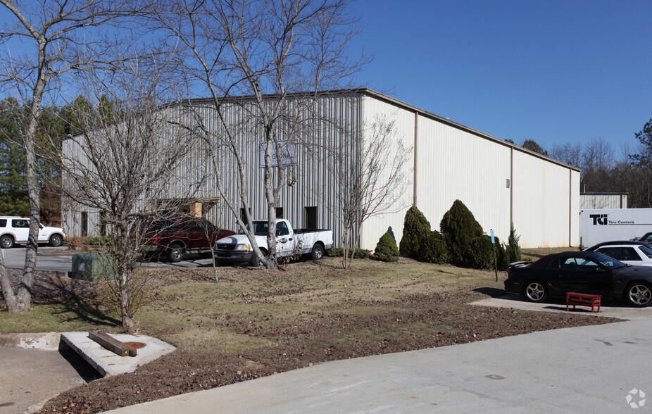 Primary Photo Of 4300 Business Park Ct, Lilburn Distribution For Lease