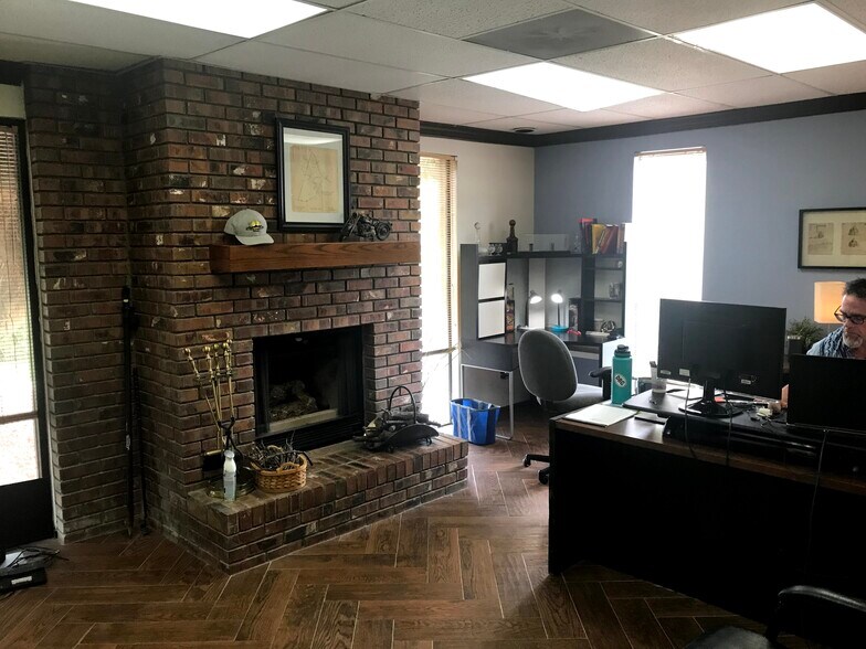 More Photos Of 410 E Southern Ave, Tempe Medical For Sale