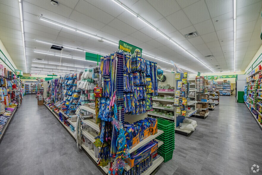 More Photos Of 100 S Jefferson St, New Castle General Retail For Lease