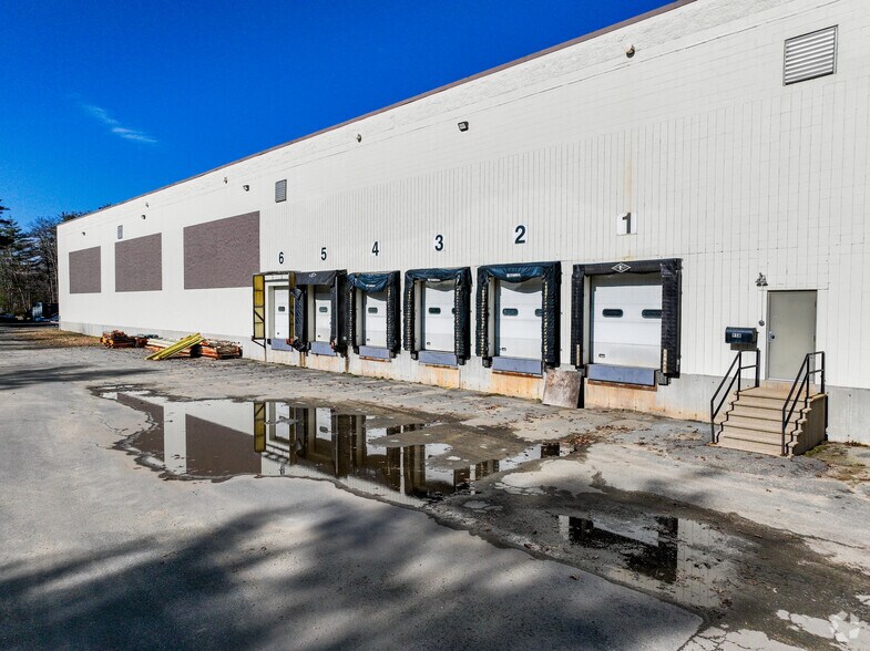 More Photos Of 95A to 95B, Ayer Warehouse For Lease