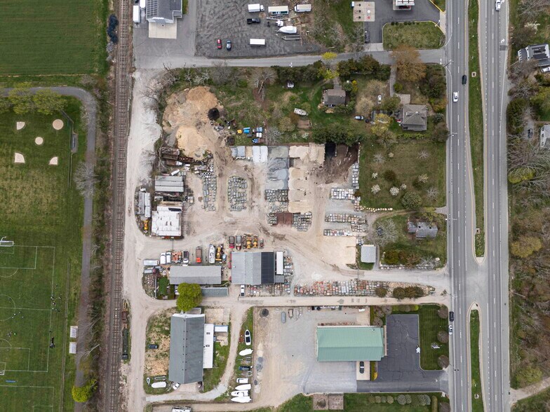More Photos Of 32830 County Road 48 rd, Peconic Industrial For Sale