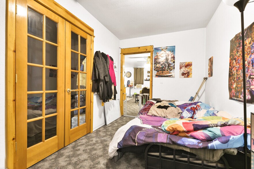 More Photos Of 16 N Main St, Payette Storefront Retail Residential For Sale