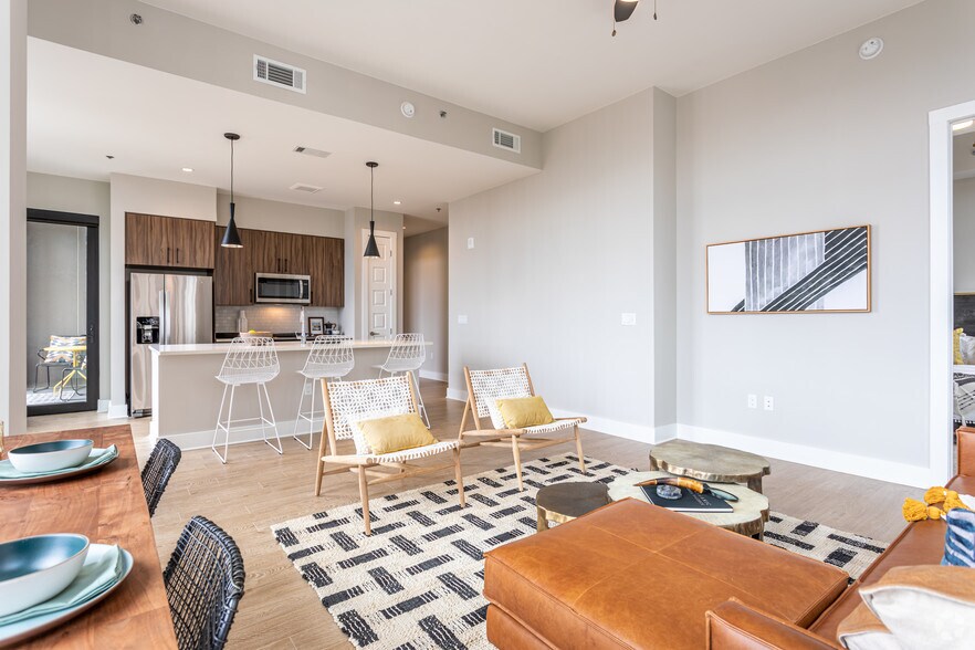 More Photos Of 3478 Lakeside Dr NE, Atlanta Apartments For Lease
