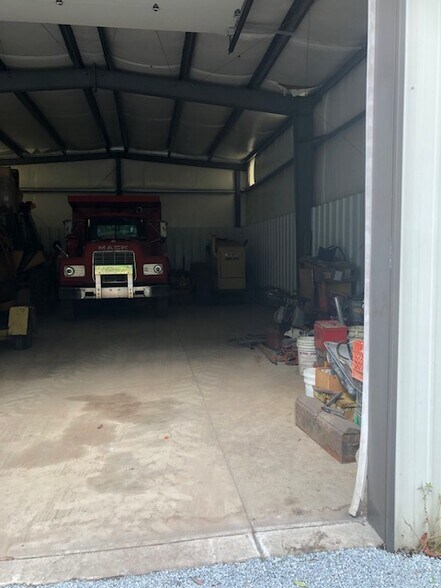 More Photos Of 900 Glenn Ave, Mckeesport Industrial For Sale