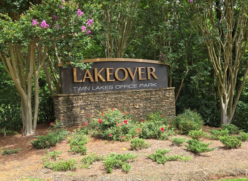 Primary Photo Of 6424 Lakeover Rd, Jackson Office For Lease