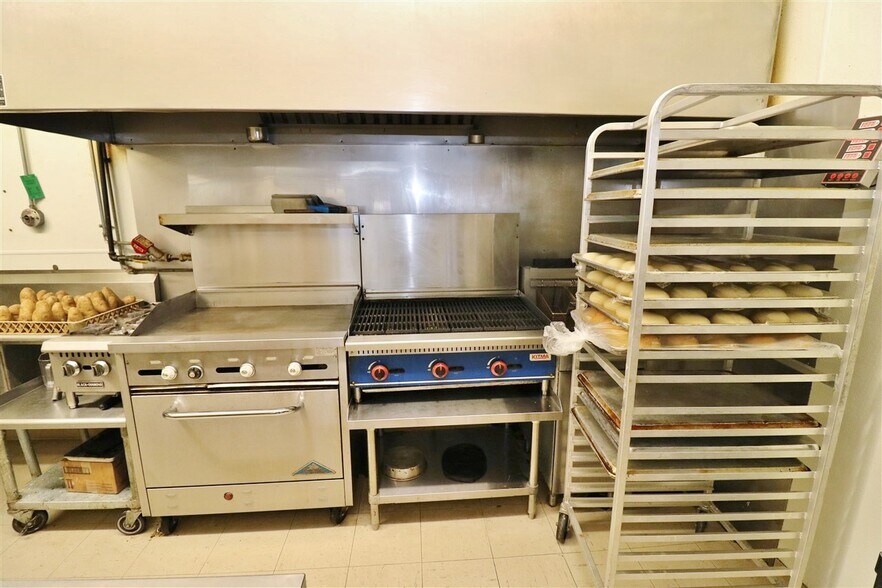 More Photos Of 121 S Main St, Tioga Restaurant For Sale