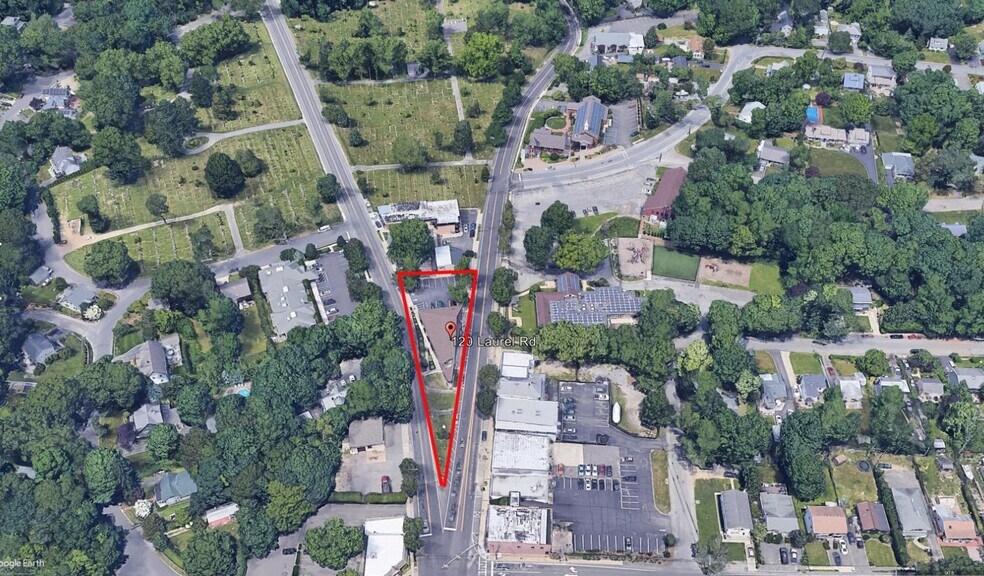 More Photos Of 120-124 Laurel Rd, East Northport Freestanding For Sale
